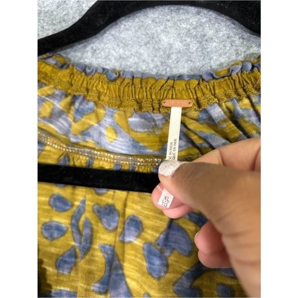 Free People Blouse Women XL Green On The Block Cropped Bell Sleeve - Picture 3 of 9